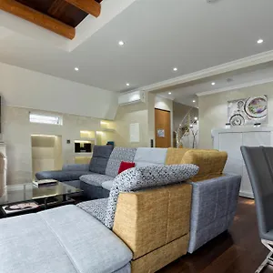 Appartamento The Queen Luxury - Vinicia